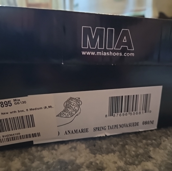 MIA Anamarie Taupe Nova Suede Lace Up Ballet Flat, Size 8 - Picture 7 of 7